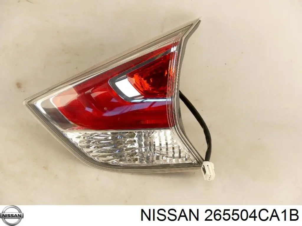 Compre 265504CA1B Nissan/Infiniti Lanterna traseira direita interna