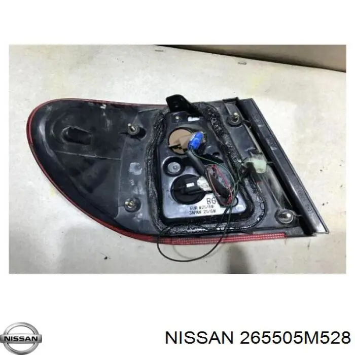 265505M528 Nissan/Infiniti Lanterna traseira direita externa