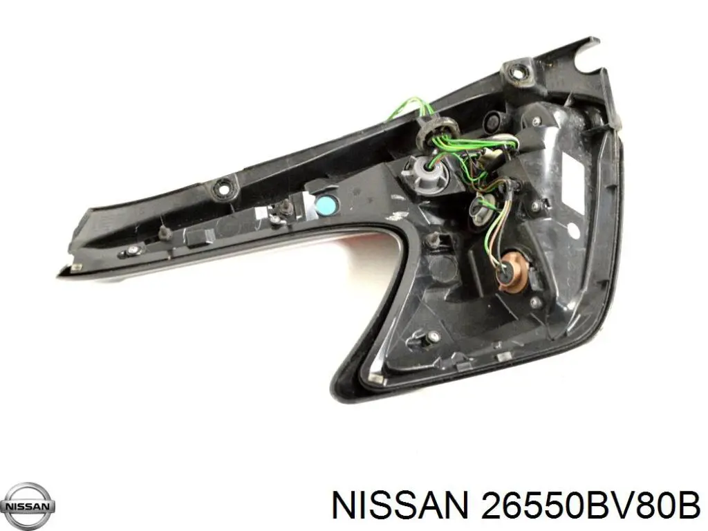 26550BV80B Nissan/Infiniti Lanterna traseira direita