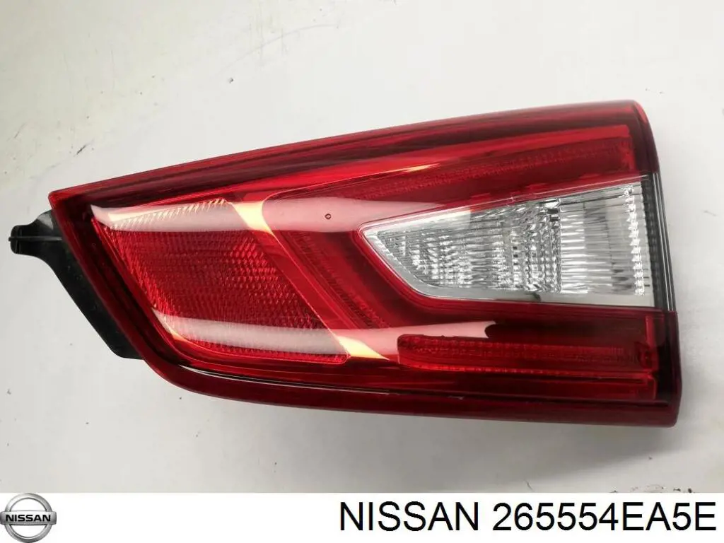 265554EA5E Nissan/Infiniti Lanterna traseira esquerda