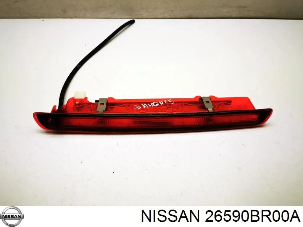 26590BR00A Nissan/Infiniti Sinal de parada traseiro adicional
