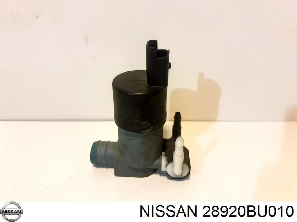 Compre 28920BU010 Nissan/Infiniti Bomba de motor de fluido para lavador de vidro dianteiro