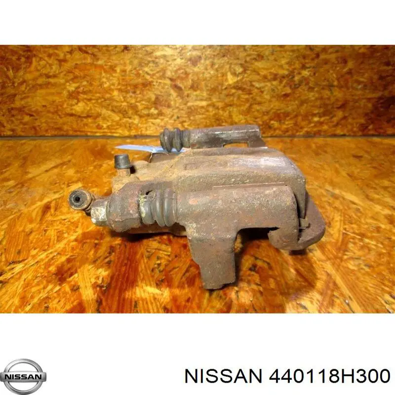 Suporte do freio traseiro esquerdo Nissan/Infiniti 440118H300 preço, a partir de 72,57 USD