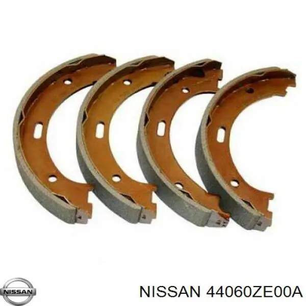 44060ZE00A Nissan/Infiniti Sapatas do freio de estacionamento