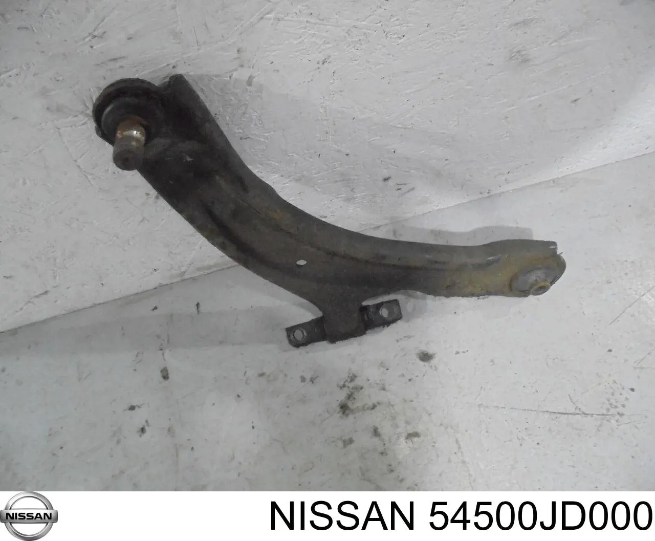 Compre 54500JD000 Nissan/Infiniti Braço oscilante inferior direito de suspensão dianteira