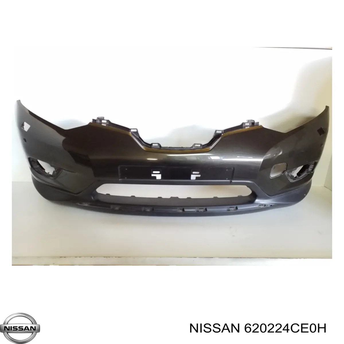 620224CE0H Nissan/Infiniti Pára-choque dianteiro