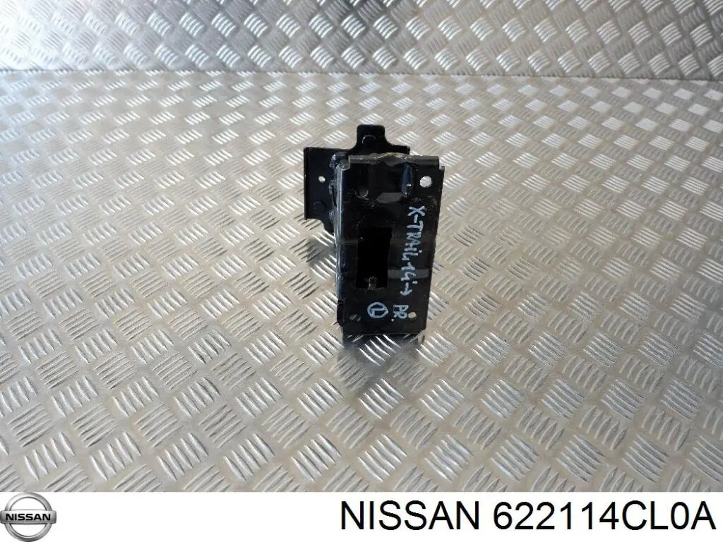 Consola de reforçador do pára-choque dianteiro Nissan/Infiniti 622114CL0A preço, a partir de 150,95 USD