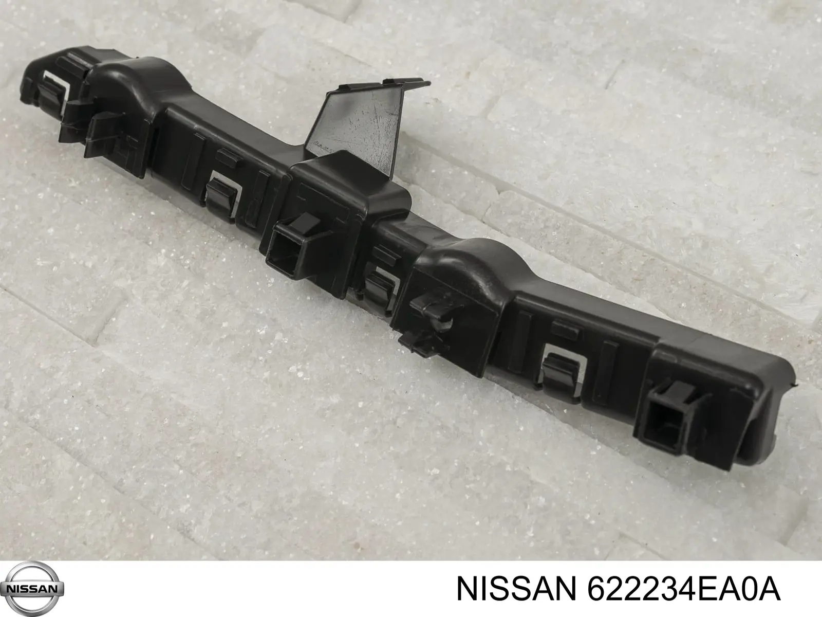 622234EA0A Nissan/Infiniti Consola do pára-choque dianteiro esquerdo
