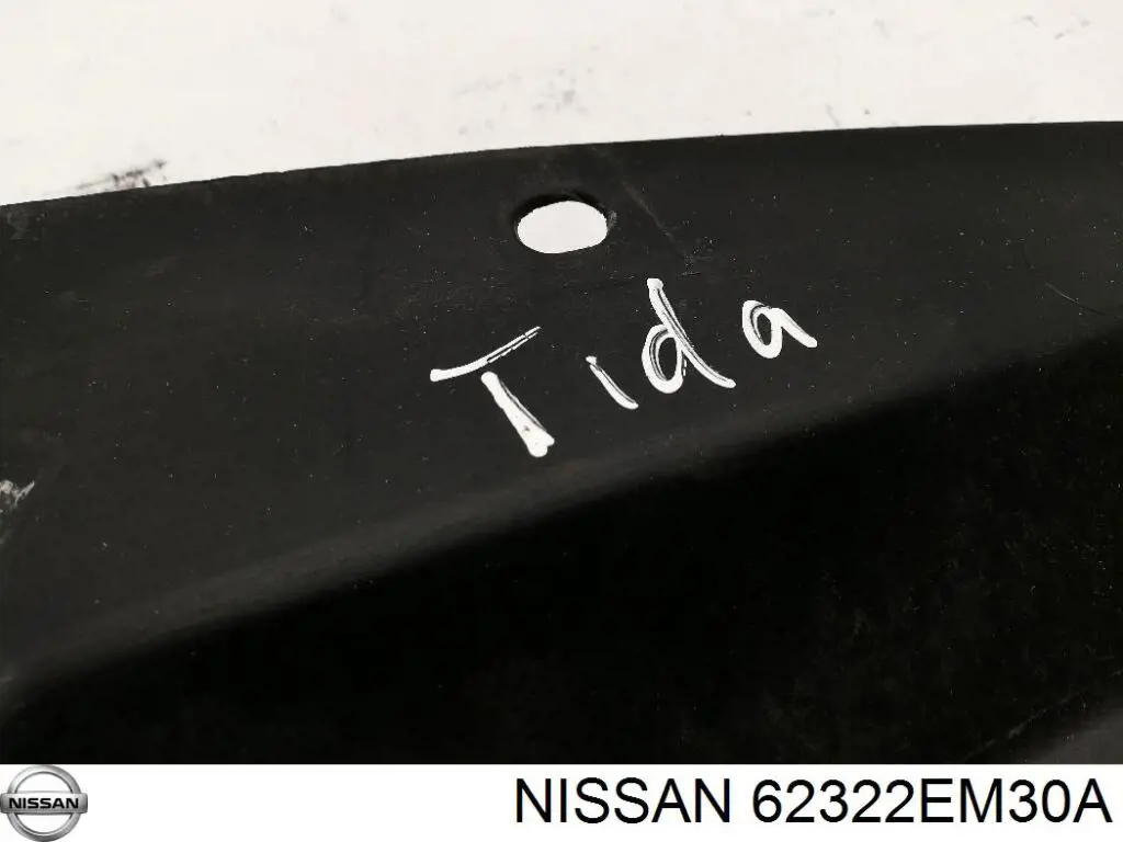 Placa sobreposta (carcaça) de grelha do radiador Nissan/Infiniti 62322EM30A preço, a partir de 80,06 USD
