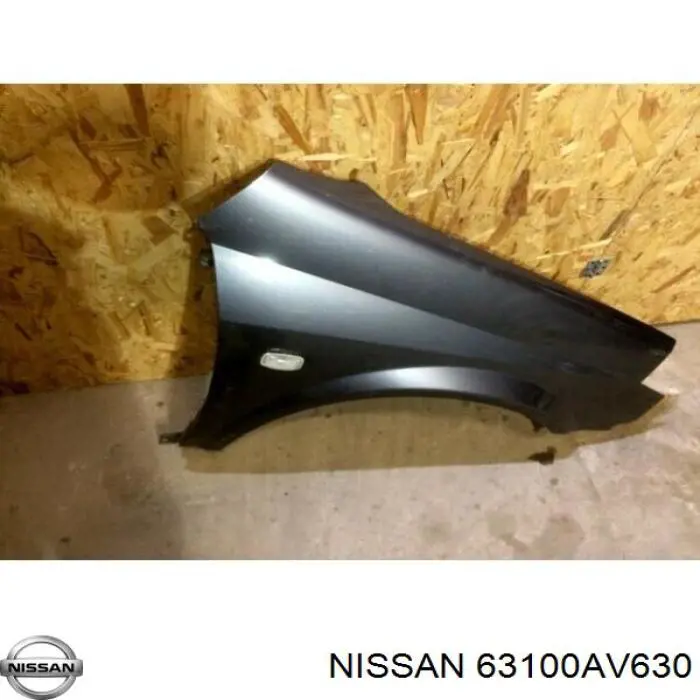 63100AV630 Nissan/Infiniti Pára-lama dianteiro direito