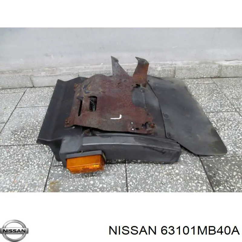 63101MB40A Nissan/Infiniti Pára-lama dianteiro esquerdo