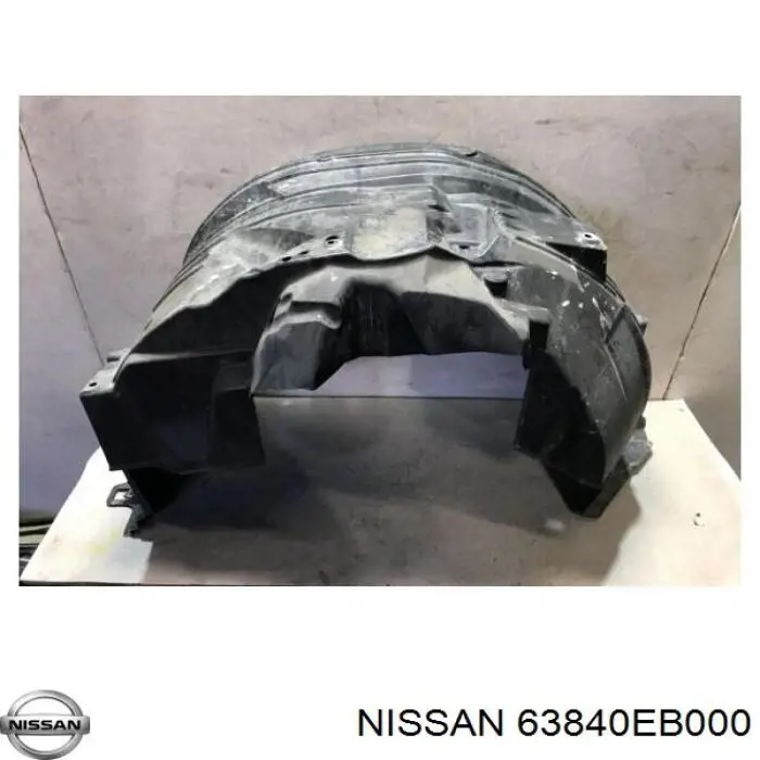 63840EB000 Nissan/Infiniti Guarda-barras direito do pára-lama dianteiro