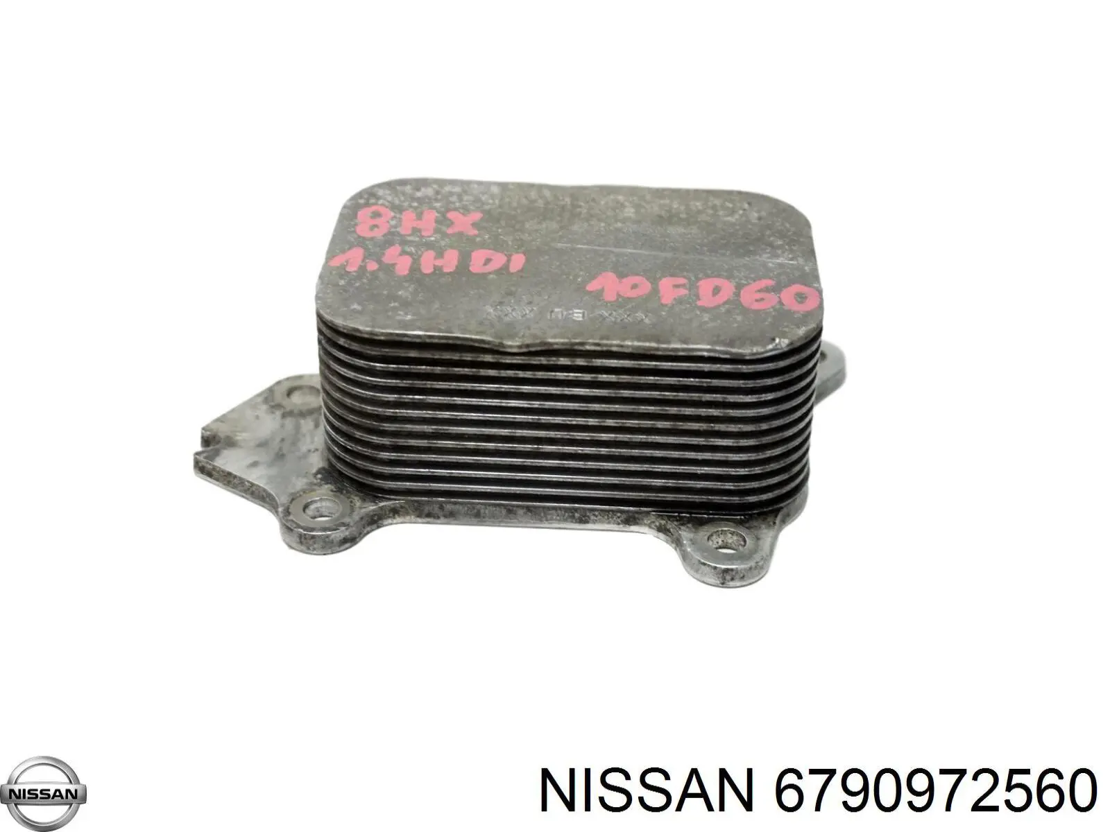 6790972560 Nissan/Infiniti Radiador de óleo (frigorífico), debaixo de filtro