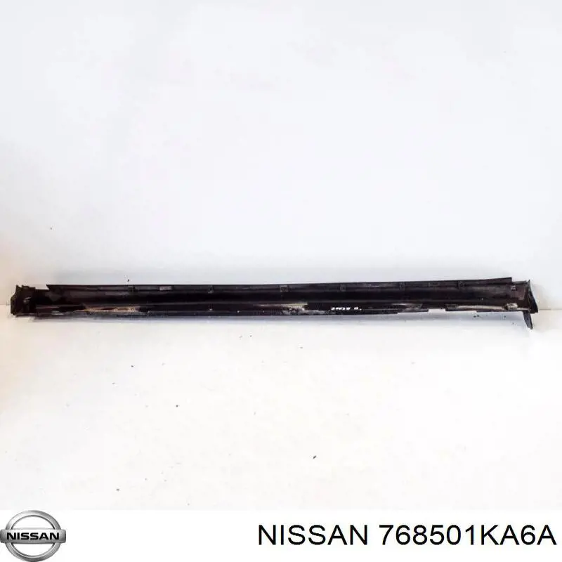 Compre 768501KA6A Nissan/Infiniti Placa sobreposta (moldura) externa direita de acesso