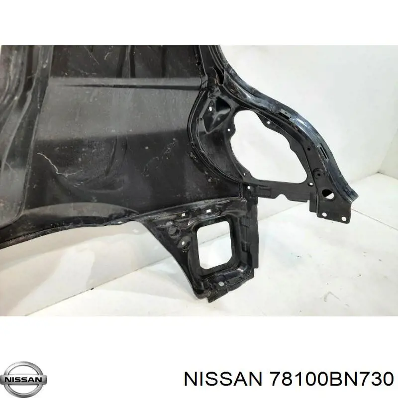 78100BN730 Nissan/Infiniti Pára-lama traseiro direito