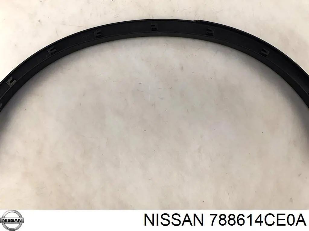 Expansor esquerdo (placa sobreposta) de arco do pára-lama traseiro Nissan/Infiniti 788614CE0A preço, a partir de 95,34 USD