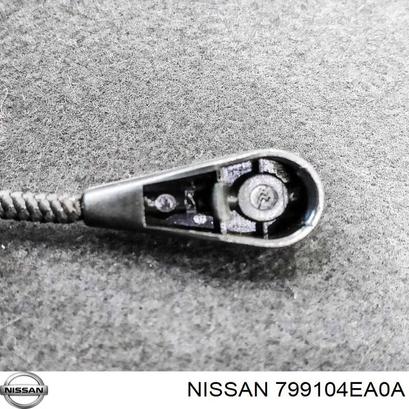 799104EA0A Nissan/Infiniti Prateleira de salão traseira