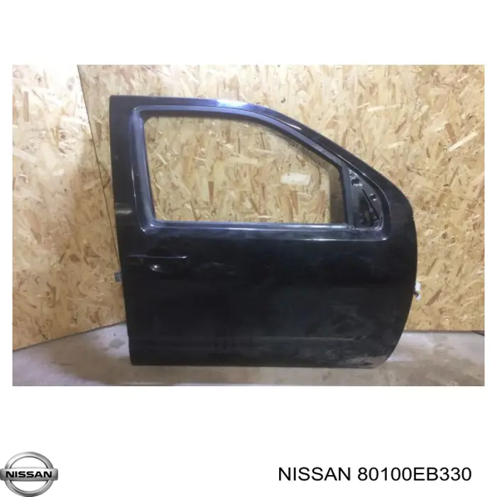 80100EB330 Nissan/Infiniti Porta dianteira direita