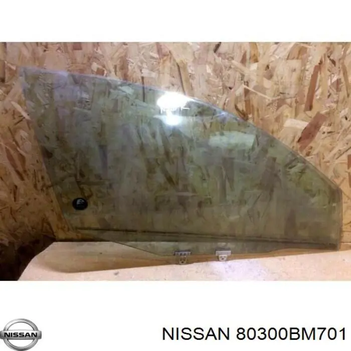 Vidro da porta dianteira direita Nissan/Infiniti 80300BM701 preço, a partir de 252,42 USD