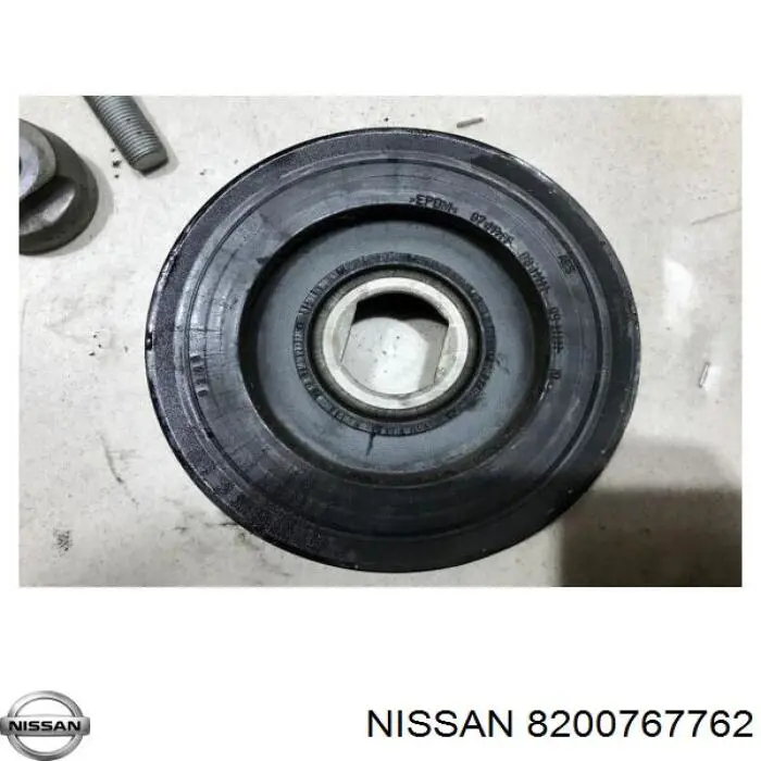 8200767762 Nissan/Infiniti Polia de cambota