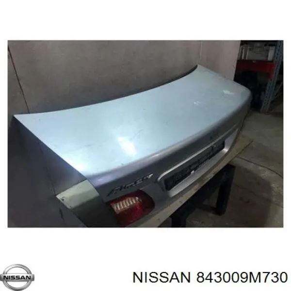 Tampa de porta-malas Nissan Almera II N16
