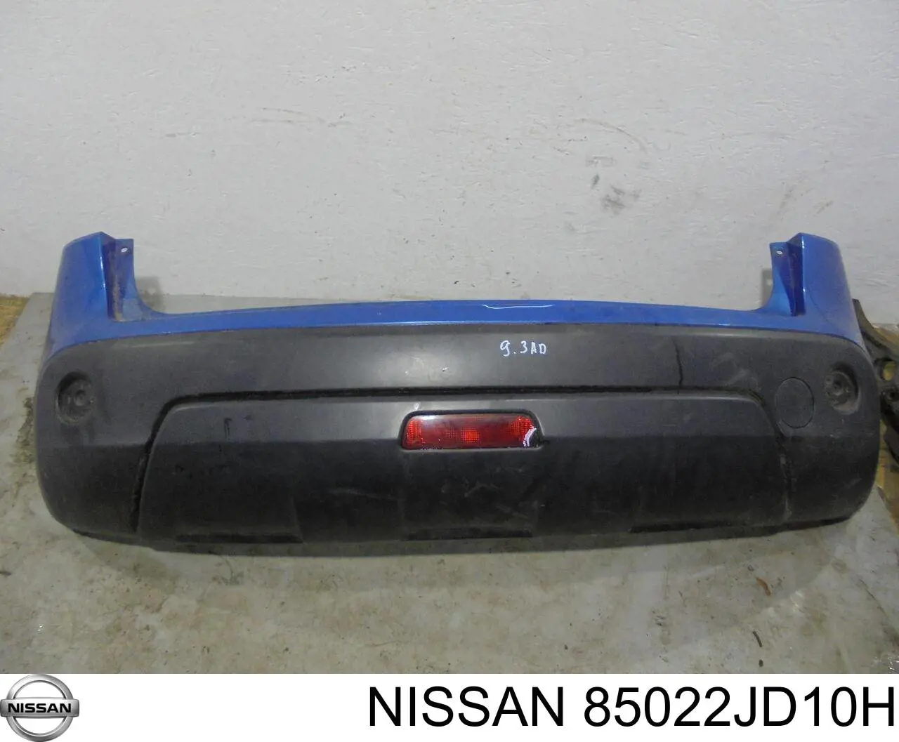 85022JD10H Nissan/Infiniti Pára-choque traseiro