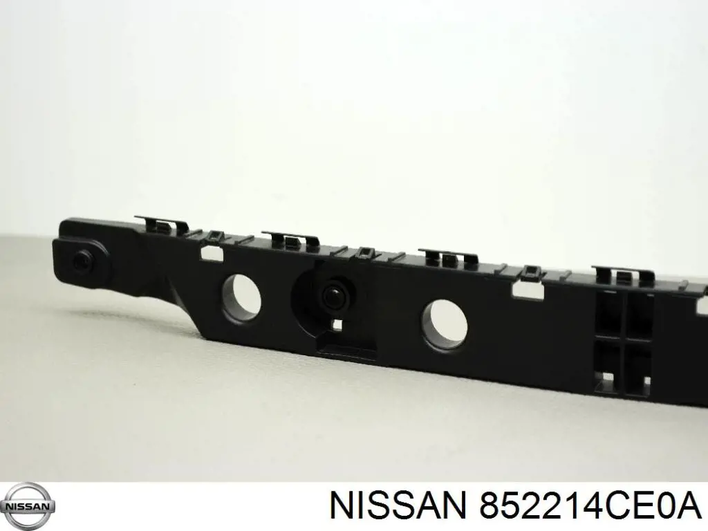 Consola esquerda do pára-choque traseiro Nissan/Infiniti 852214CE0A preço, a partir de 25,46 USD