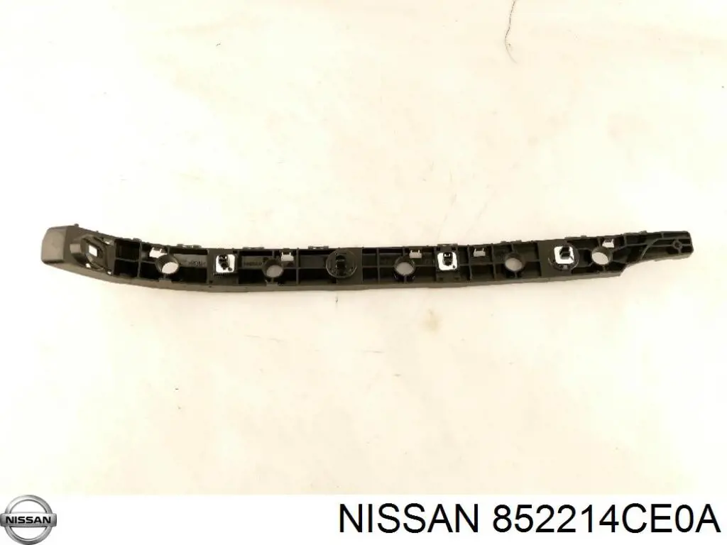 Consola esquerda do pára-choque traseiro Nissan/Infiniti 852214CE0A preço, a partir de 25,46 USD