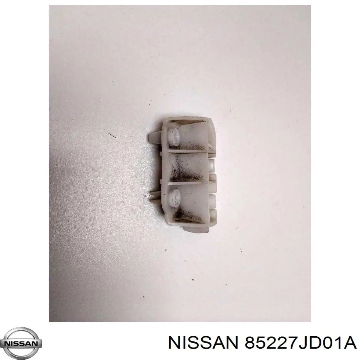 Consola esquerda do pára-choque traseiro Nissan/Infiniti 85227JD01A preço, a partir de 15,79 USD