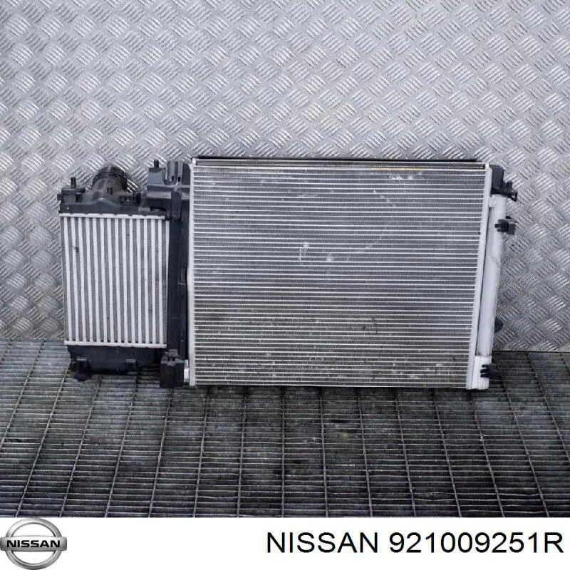 Compre 921009251R Nissan/Infiniti Radiador de aparelho de ar condicionado