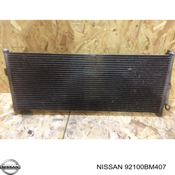 92100BM407 Nissan/Infiniti Radiador de aparelho de ar condicionado