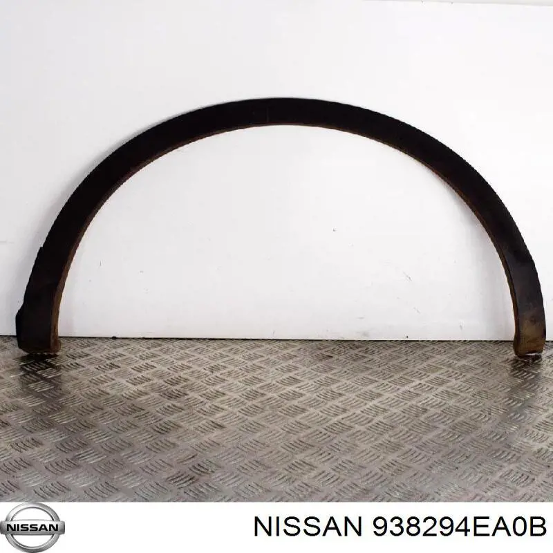 Compre 938294EA0B Nissan/Infiniti Expansor esquerdo (placa sobreposta) de arco do pára-lama traseiro