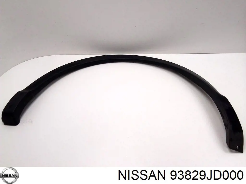 93829JD000 Nissan/Infiniti Expansor esquerdo (placa sobreposta) de arco do pára-lama traseiro