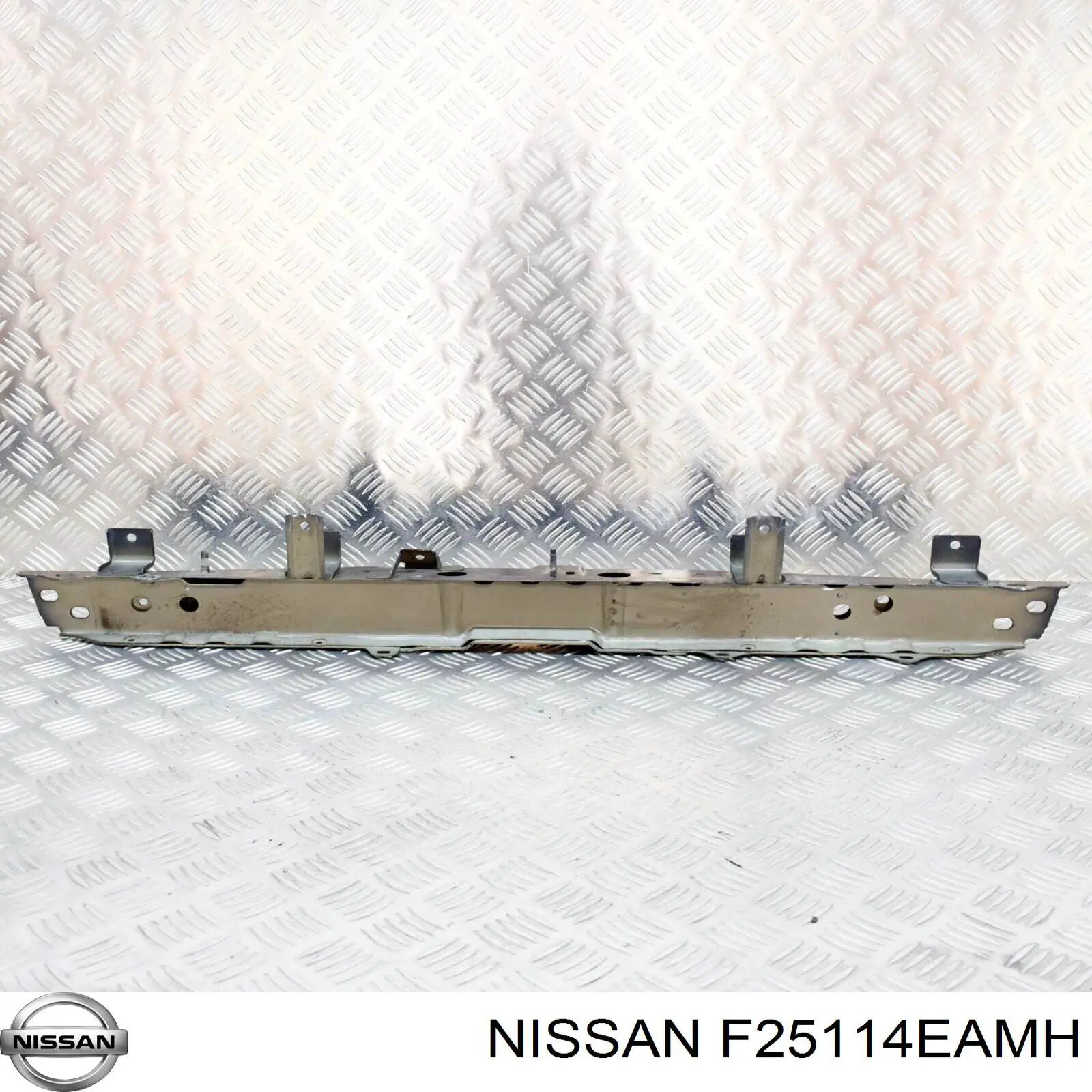 Compre F25114EAMH Nissan/Infiniti Suporte superior do radiador (painel de montagem de fixação das luzes)