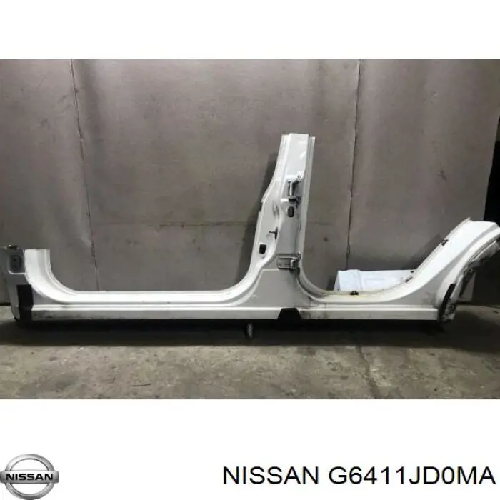 G6411JD0MA Nissan/Infiniti Acesso externo esquerdo