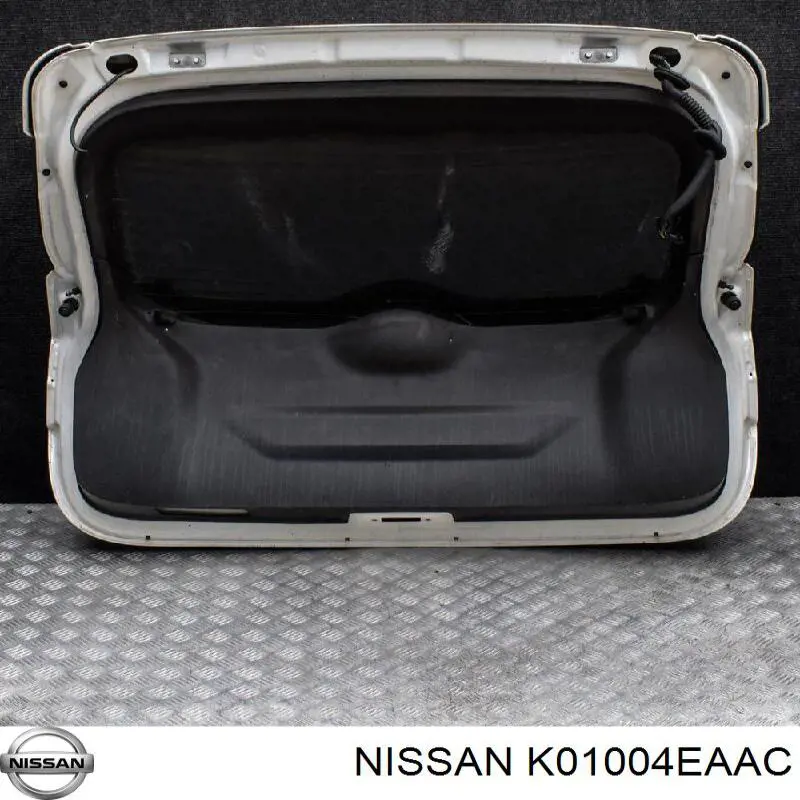 K01004EAAC Nissan/Infiniti Porta traseira (3ª/5ª porta-malas (tampa de alcapão)