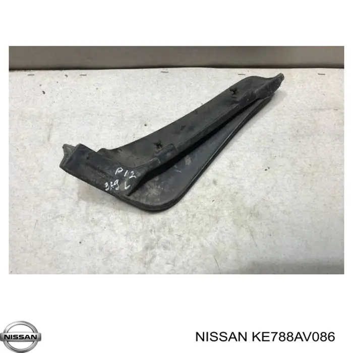 Compre KE788AV086 Nissan/Infiniti Protetores de lama traseiros, kit
