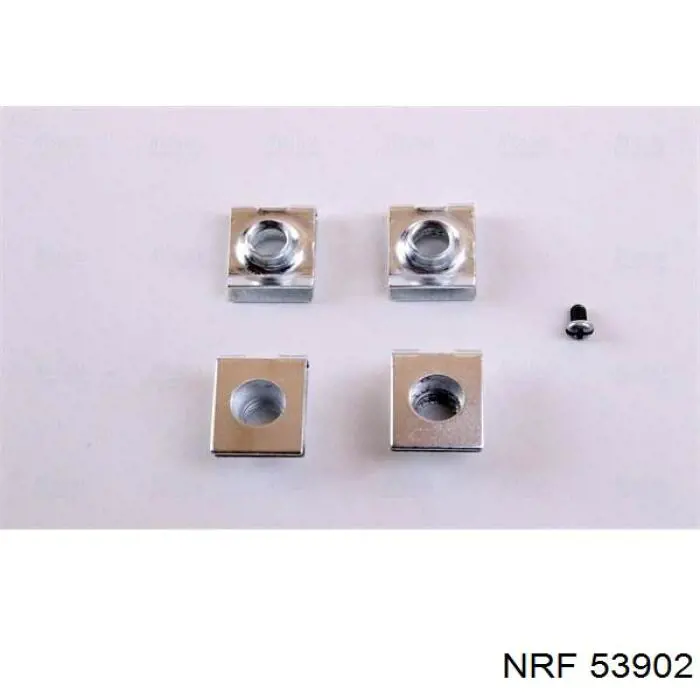 Compre 53902 NRF Radiador de esfriamento de motor