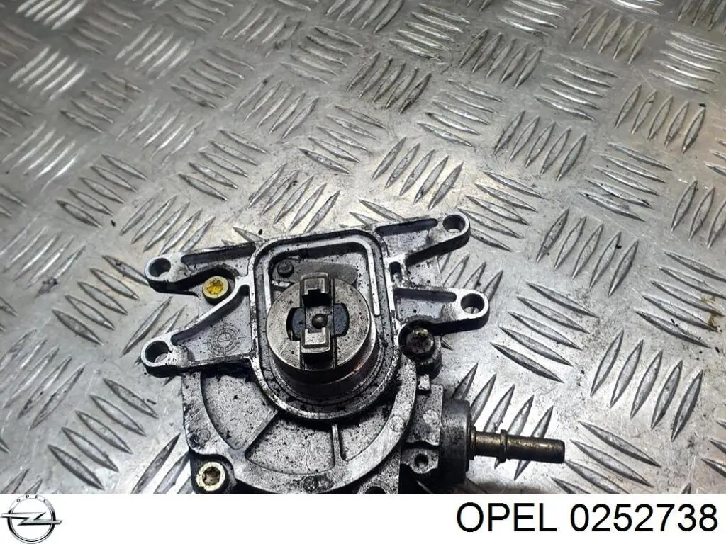 0252738 Opel Bomba a vácuo