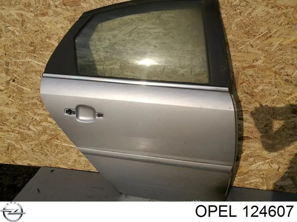 Porta traseira direita Opel 93175837 preço, a partir de 160,69 USD