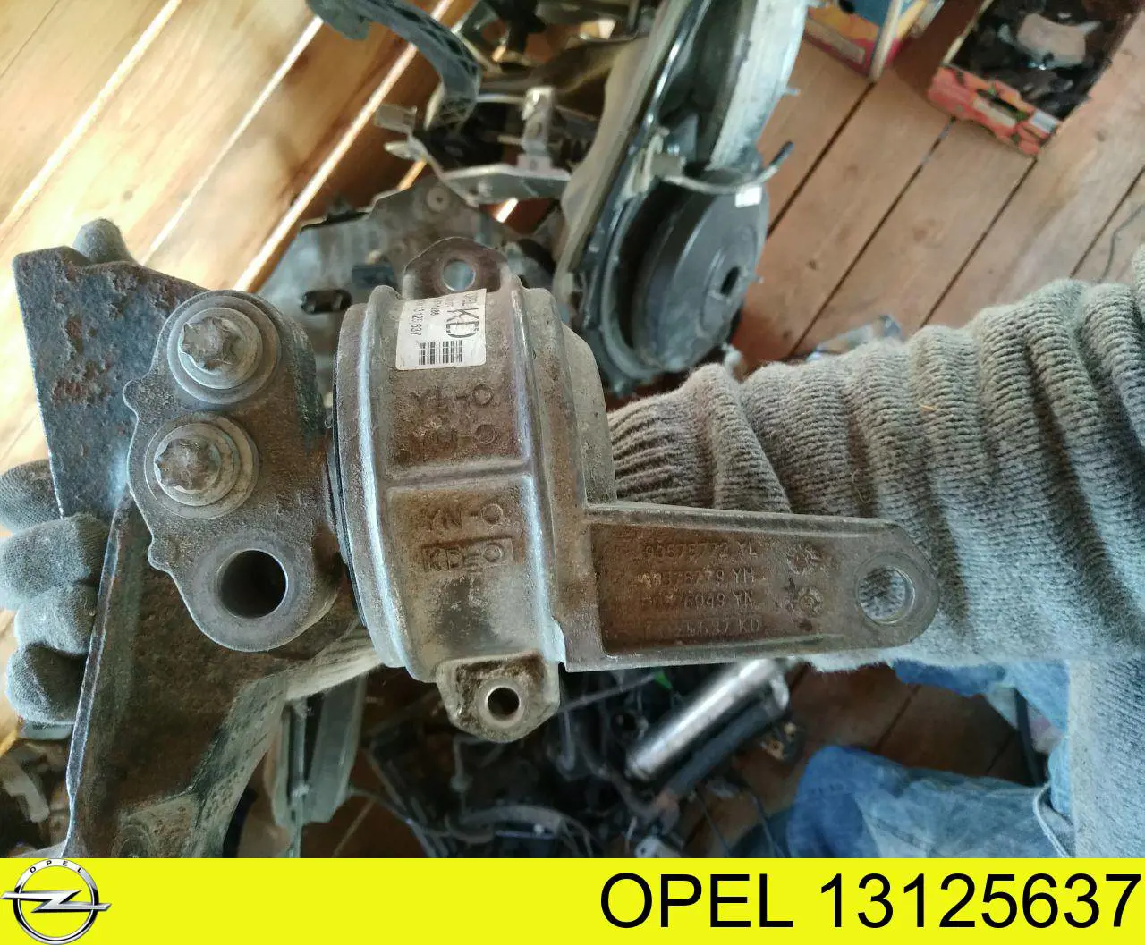 Compre 13125637 Opel Coxim (suporte) direito de motor