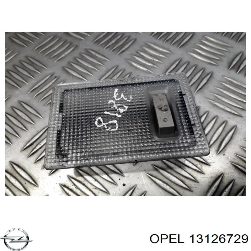 13126729 Opel Quebra-luz de iluminação de salão (de cabina)