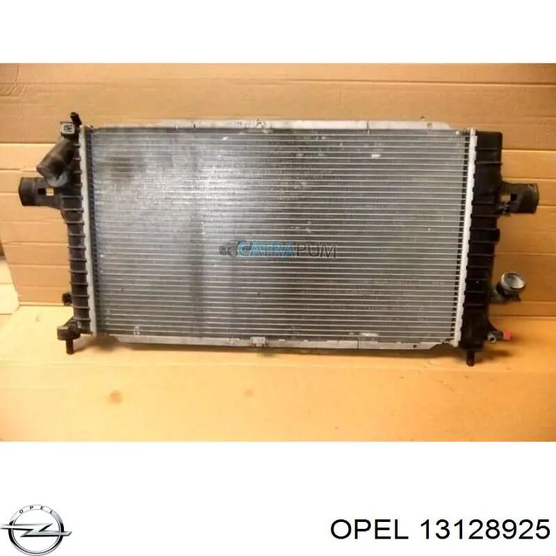 Compre 13128925 Opel Radiador de esfriamento de motor