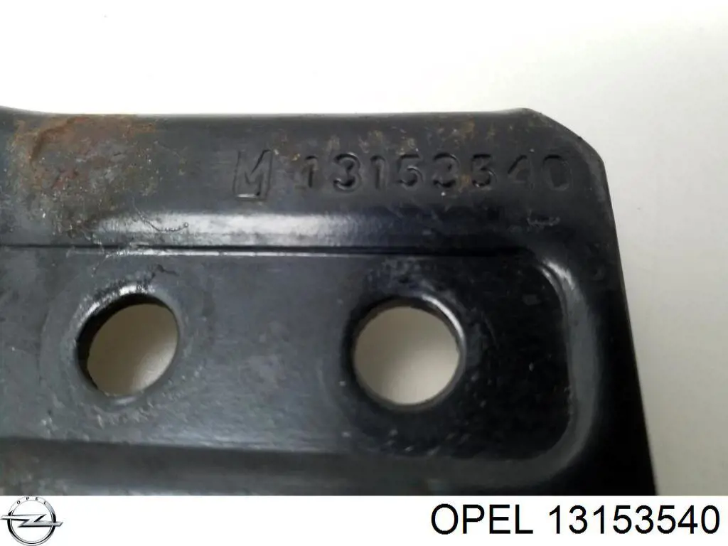 Consola inferior do radiador General Motors 6310612 preço, a partir de 6,91 USD