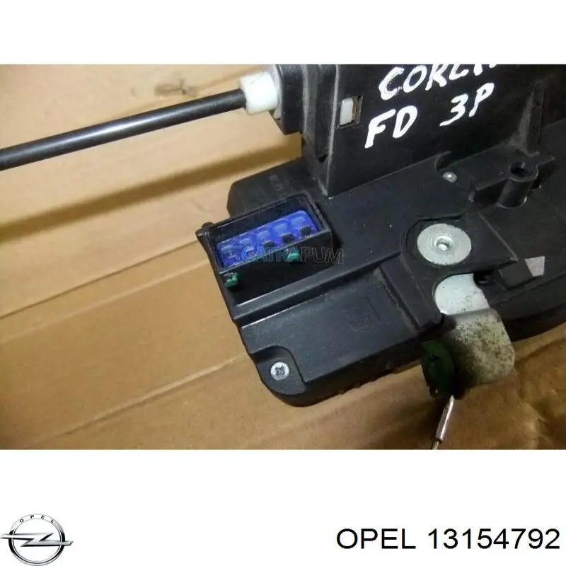 13154792 Opel Fecho da porta dianteira direita