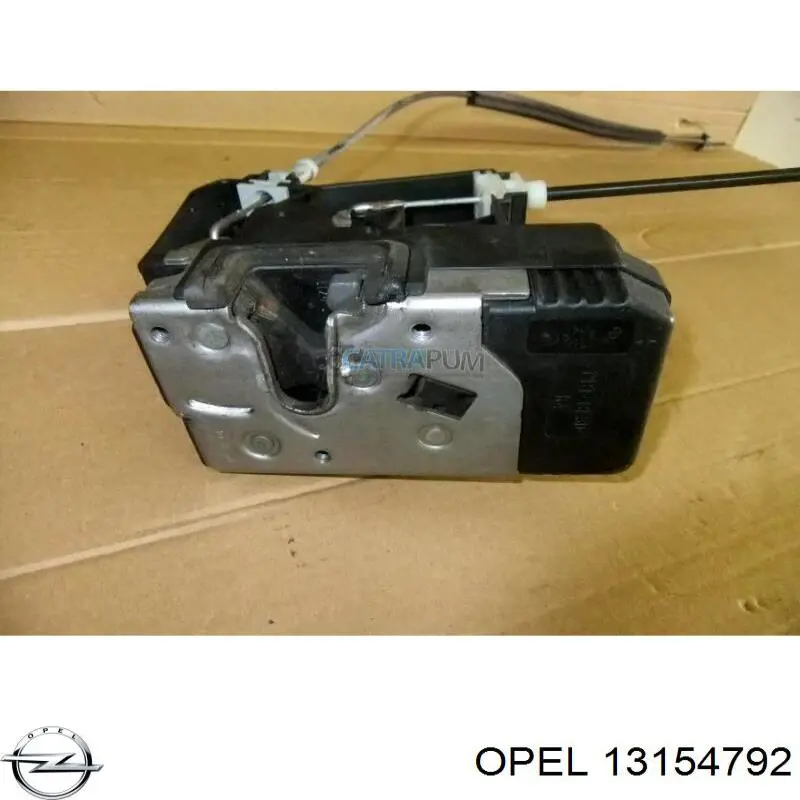 Fecho da porta dianteira direita Opel 13154792 preço, a partir de 35,81 USD