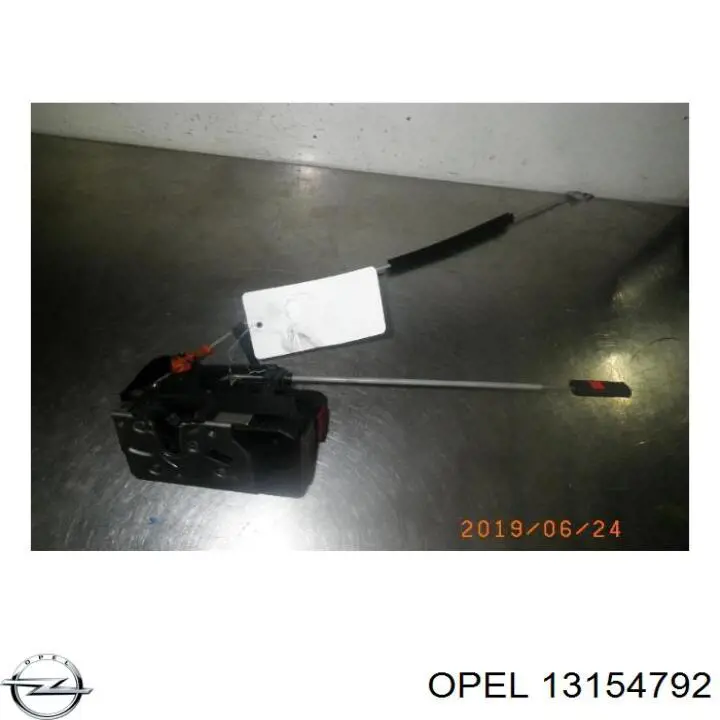 Compre 24434885 General Motors Fecho da porta dianteira direita