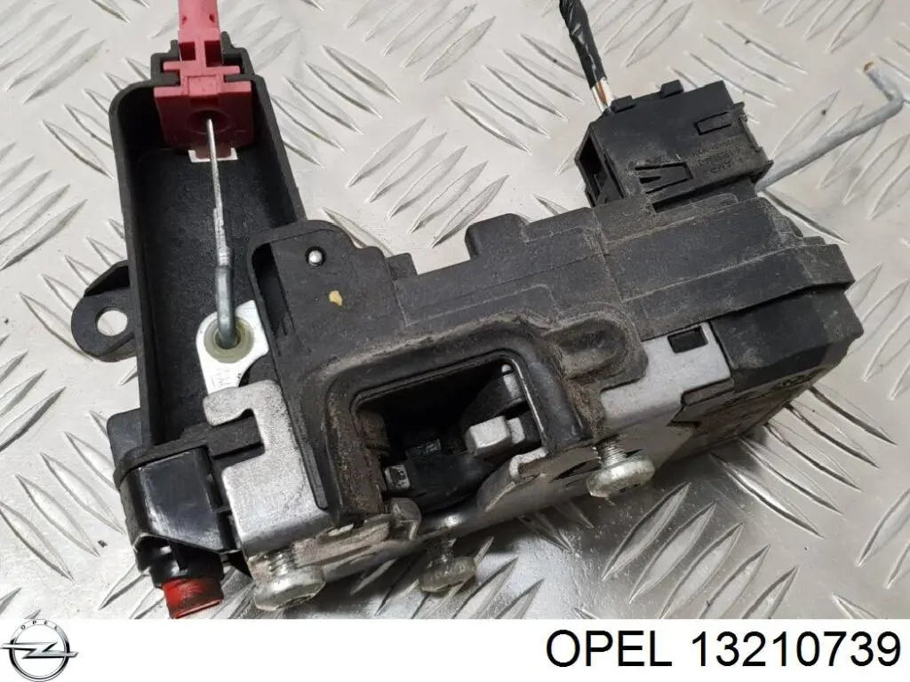 Fecho da porta traseira direita Opel 13210739 preço, a partir de 37,37 USD