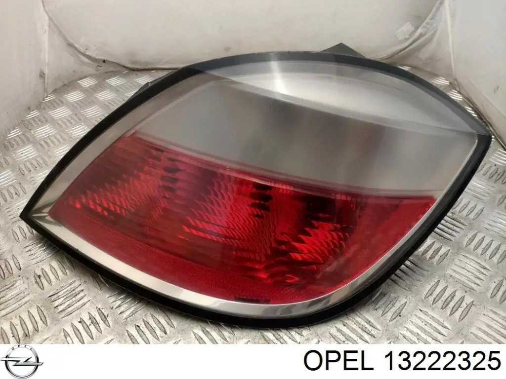 Lanterna traseira direita Opel 13222325 preço, a partir de 64,70 USD
