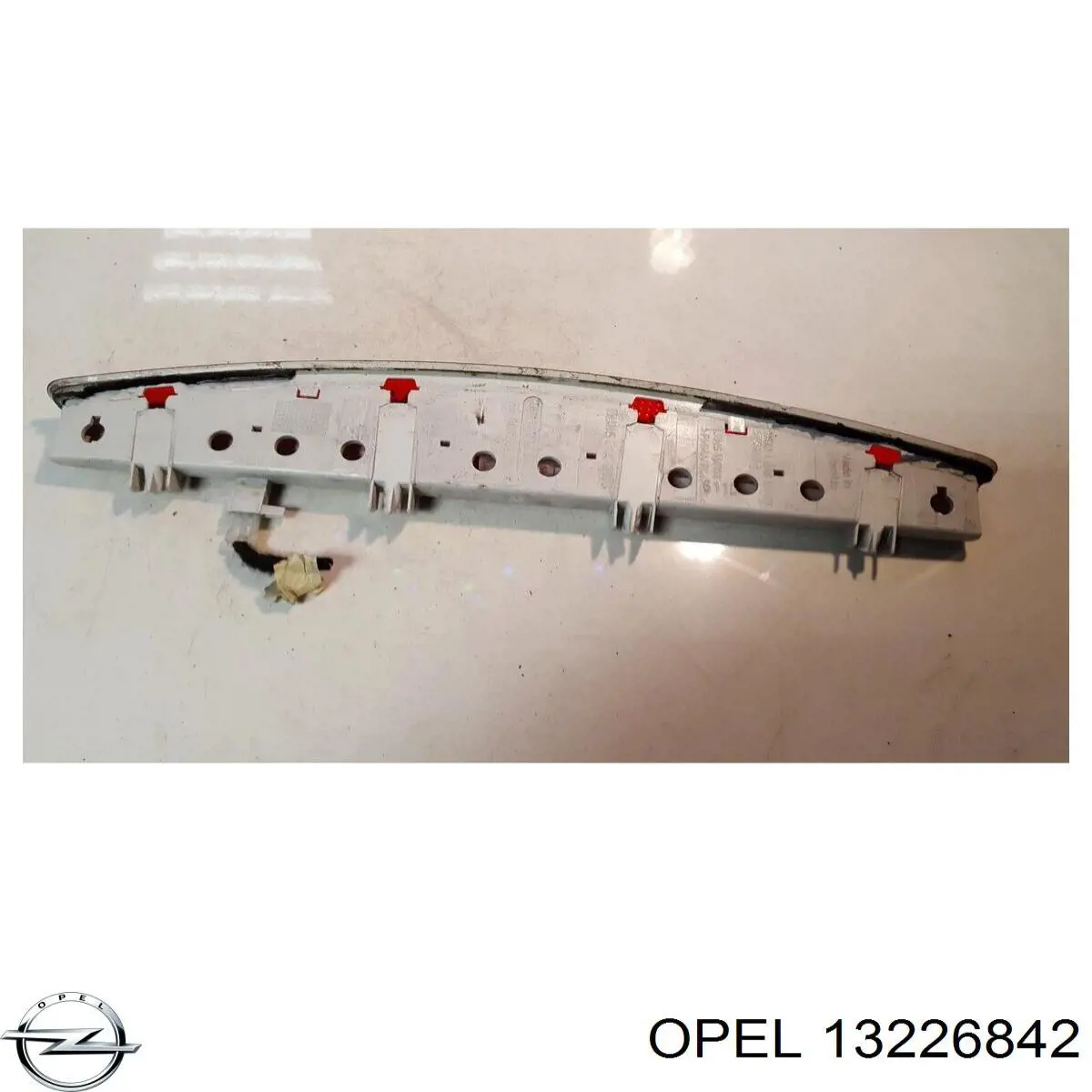 Sinal de parada traseiro adicional Opel 13226842 preço, a partir de 59,69 USD